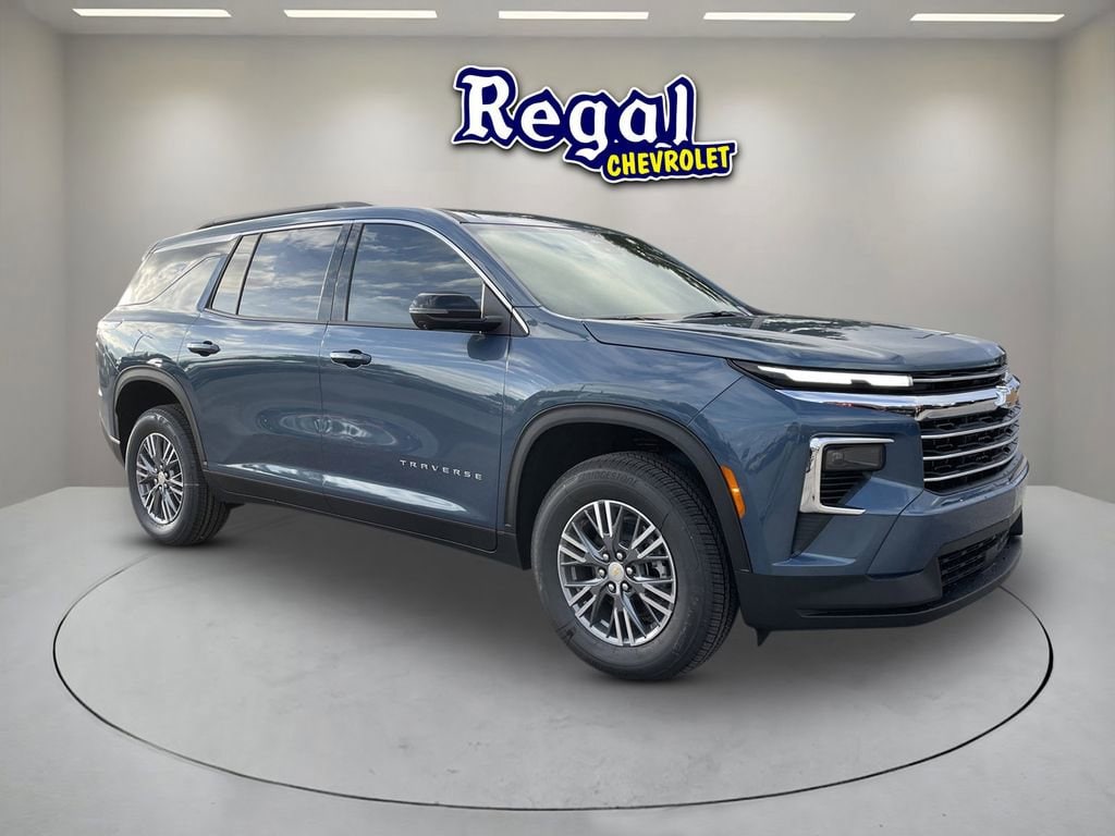 2026 Chevrolet Traverse LT's photo