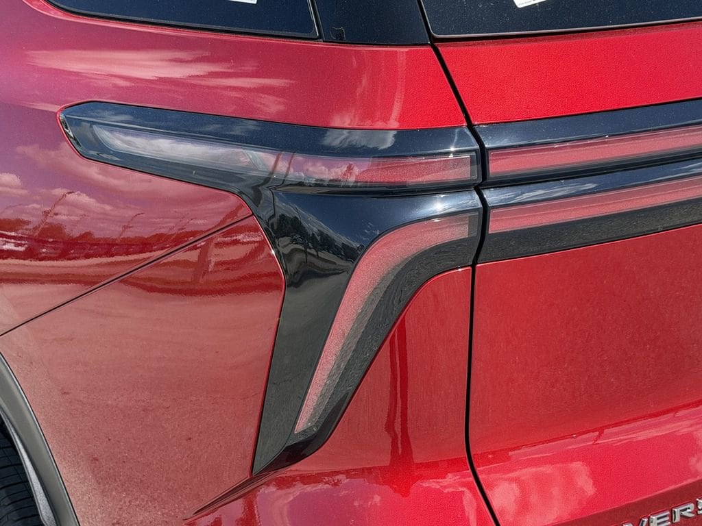 2026 Chevrolet Traverse LT - Photo 8
