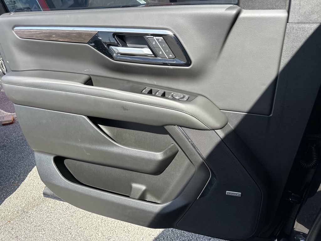 2026 Chevrolet Tahoe LT - Photo 22