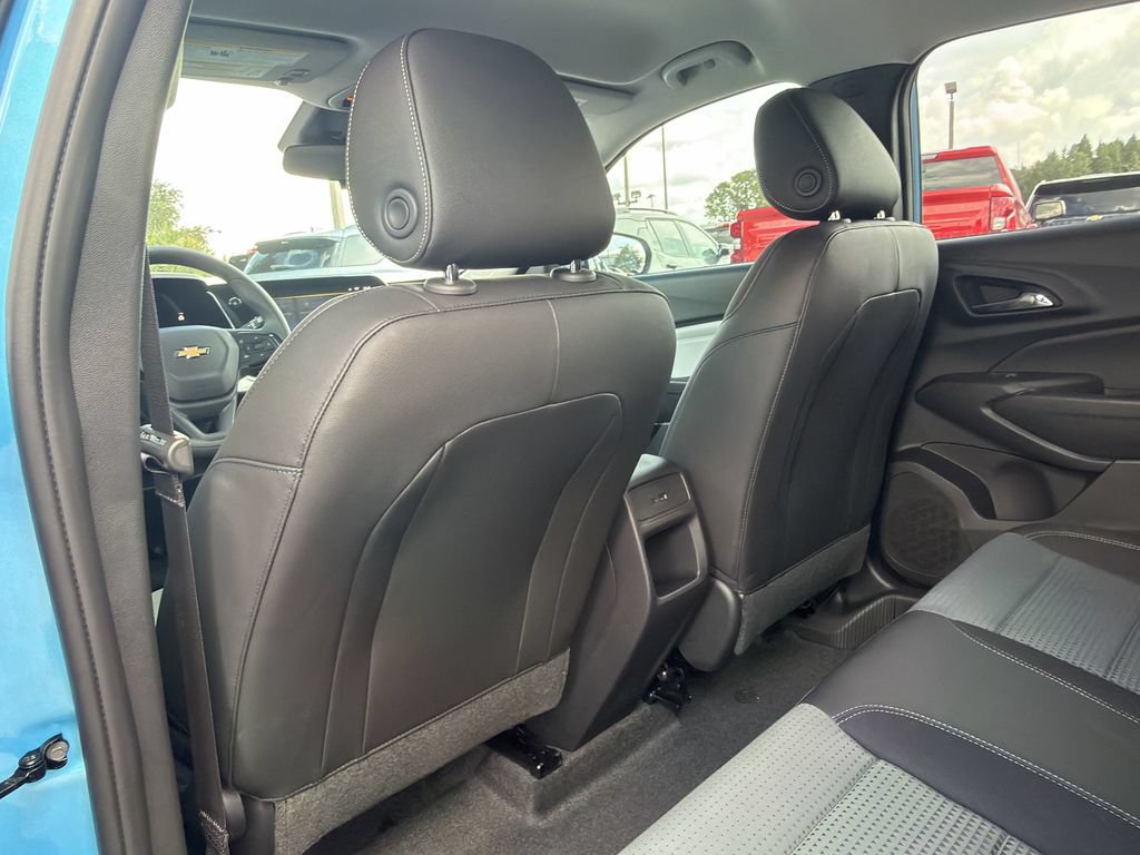 2026 Chevrolet Trax LT - Photo 17