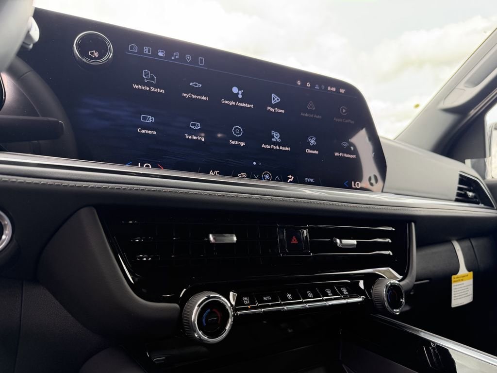 2026 Chevrolet Suburban LS - Photo 20