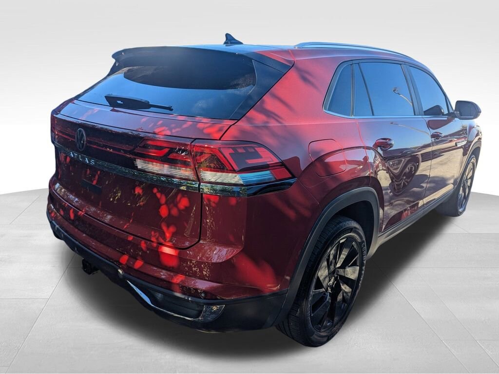 Used 2024 Volkswagen Atlas Cross Sport 2.0T SE w/Technology