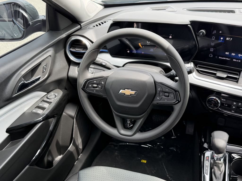 2026 Chevrolet Trax LT - Photo 13
