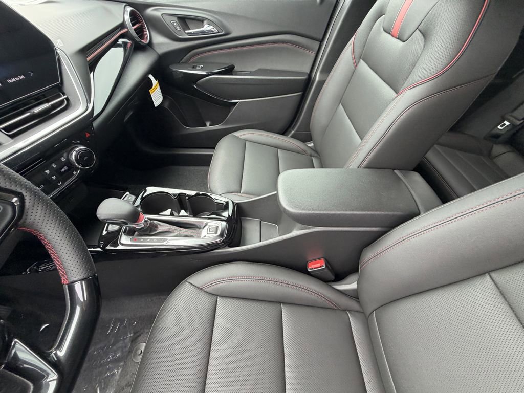 2026 Chevrolet Trax RS - Photo 18
