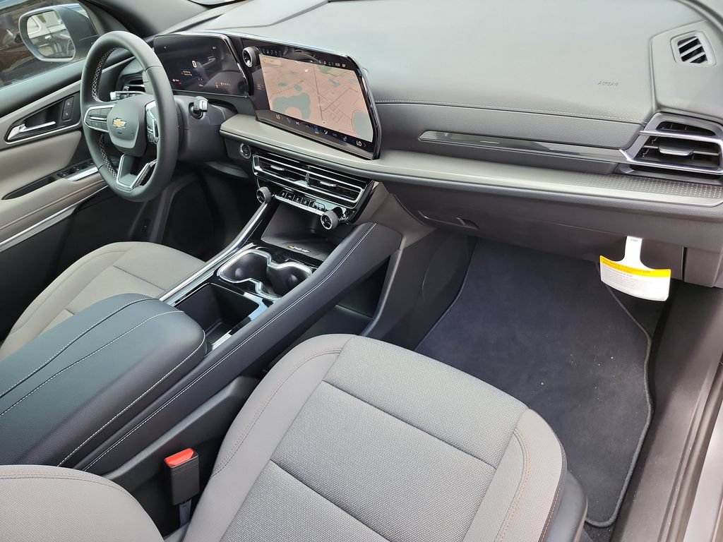 2026 Chevrolet Traverse LT - Photo 12