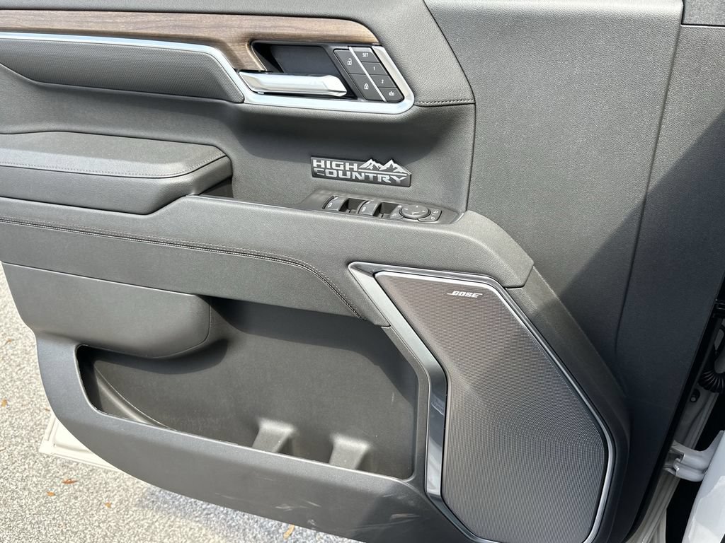 2026 Chevrolet Silverado 1500 High Country - Photo 22