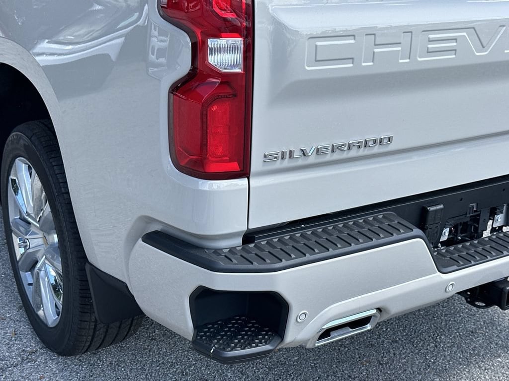 2026 Chevrolet Silverado 1500 High Country - Photo 7