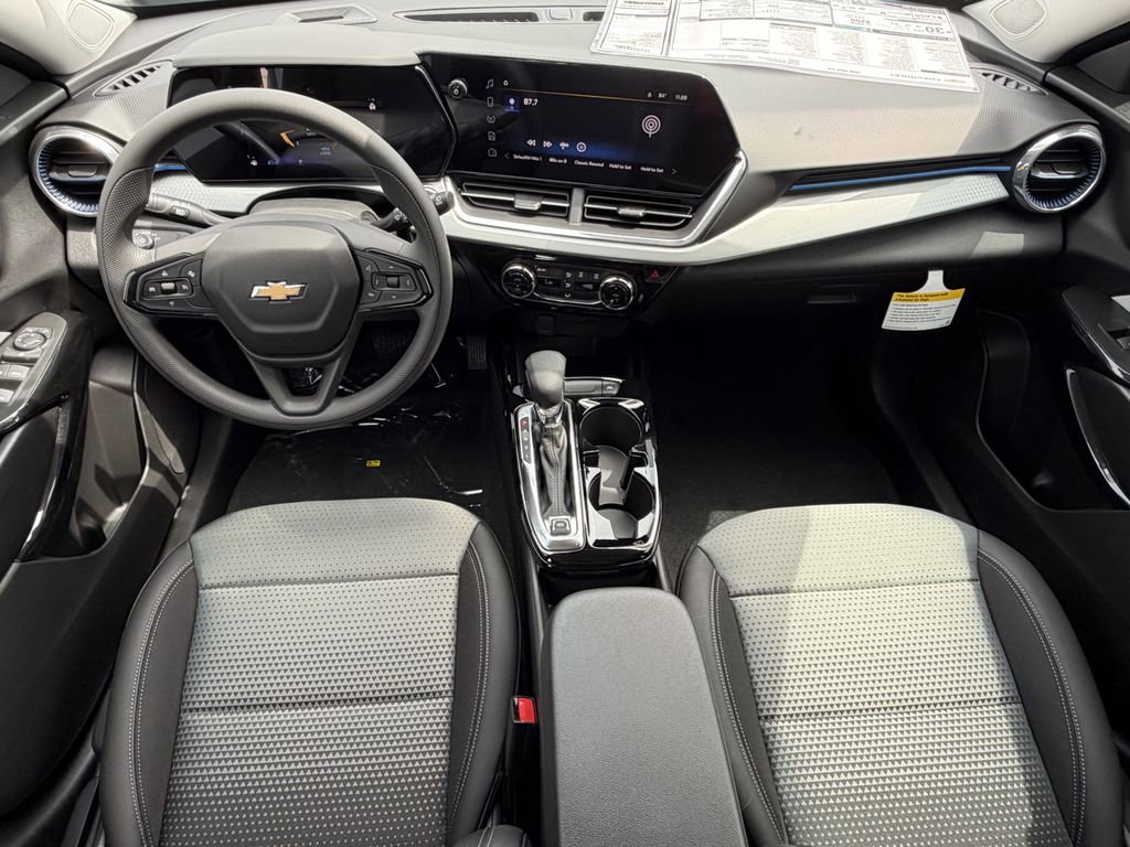2026 Chevrolet Trax LT - Photo 12