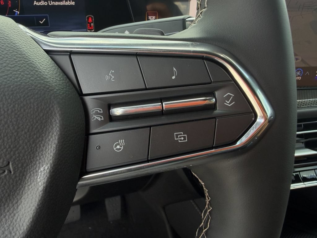2027 Chevrolet Traverse Z71 - Photo 36