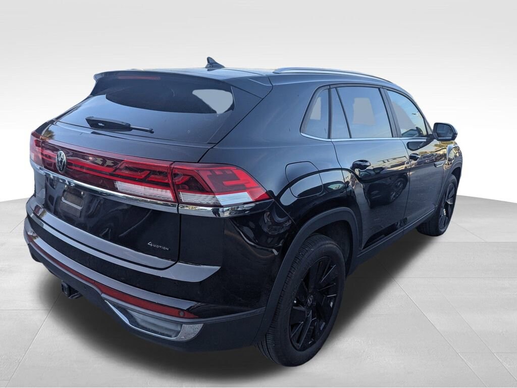 Used 2024 Volkswagen Atlas Cross Sport 2.0T SE w/Technology