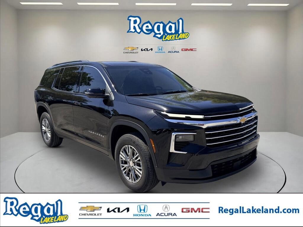 Certified 2025 Chevrolet Traverse LT SUV