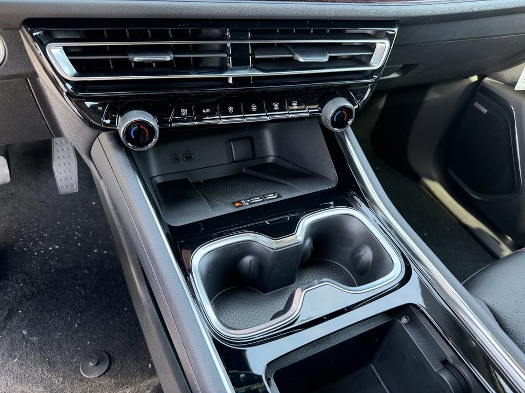 2026 Chevrolet Traverse RS - Photo 24