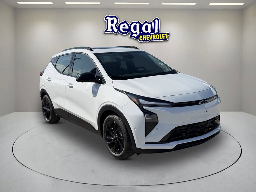 2027 Chevrolet Bolt EV RS Auto's photo