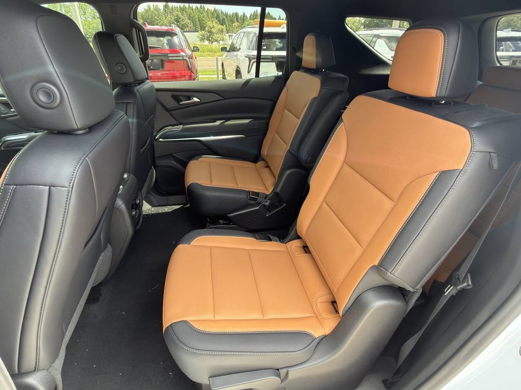 2027 Chevrolet Traverse Z71 - Photo 19