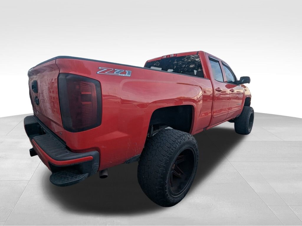 Used 2017 Chevrolet Silverado 1500 LT Truck