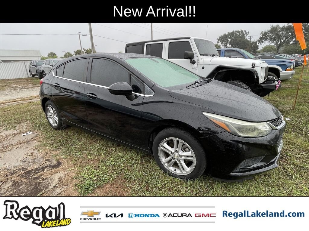 Used 2017 Chevrolet Cruze LT Car