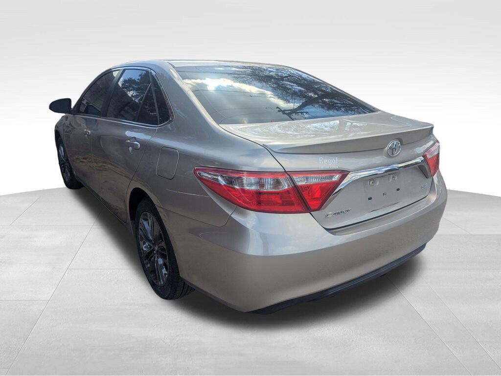 Used 2017 Toyota Camry XLE