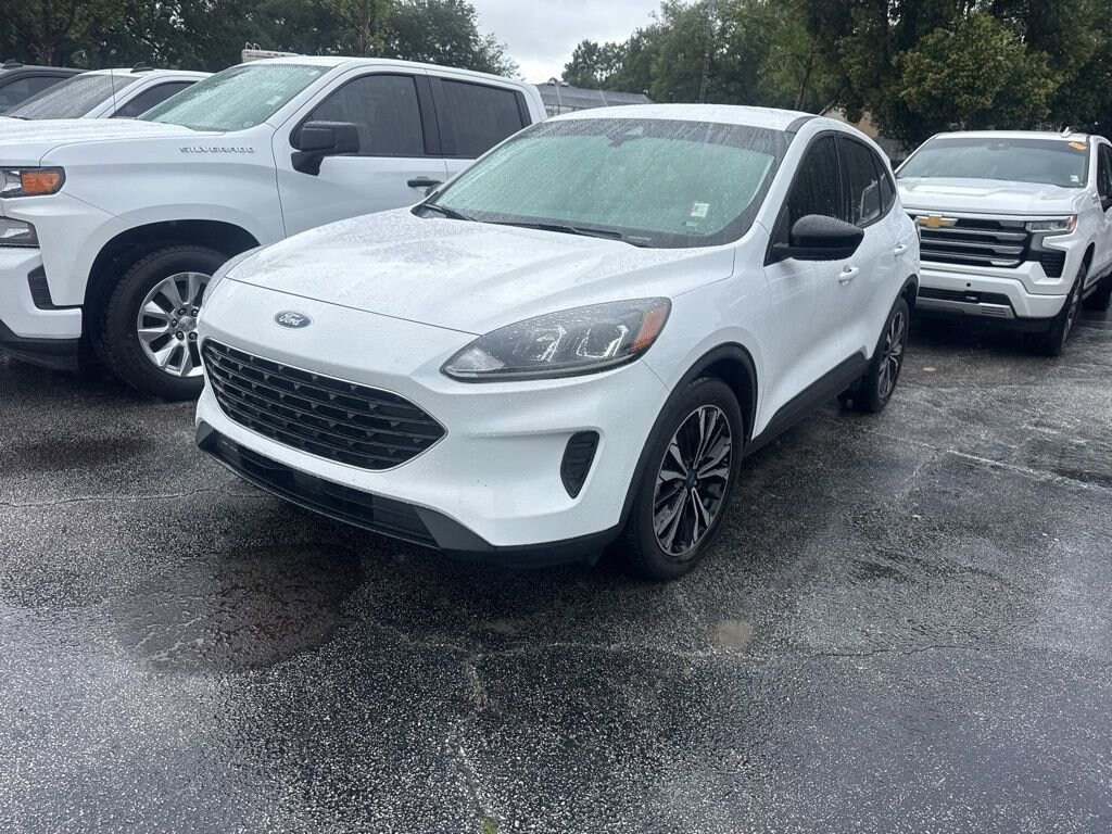Used 2022 Ford Escape SE