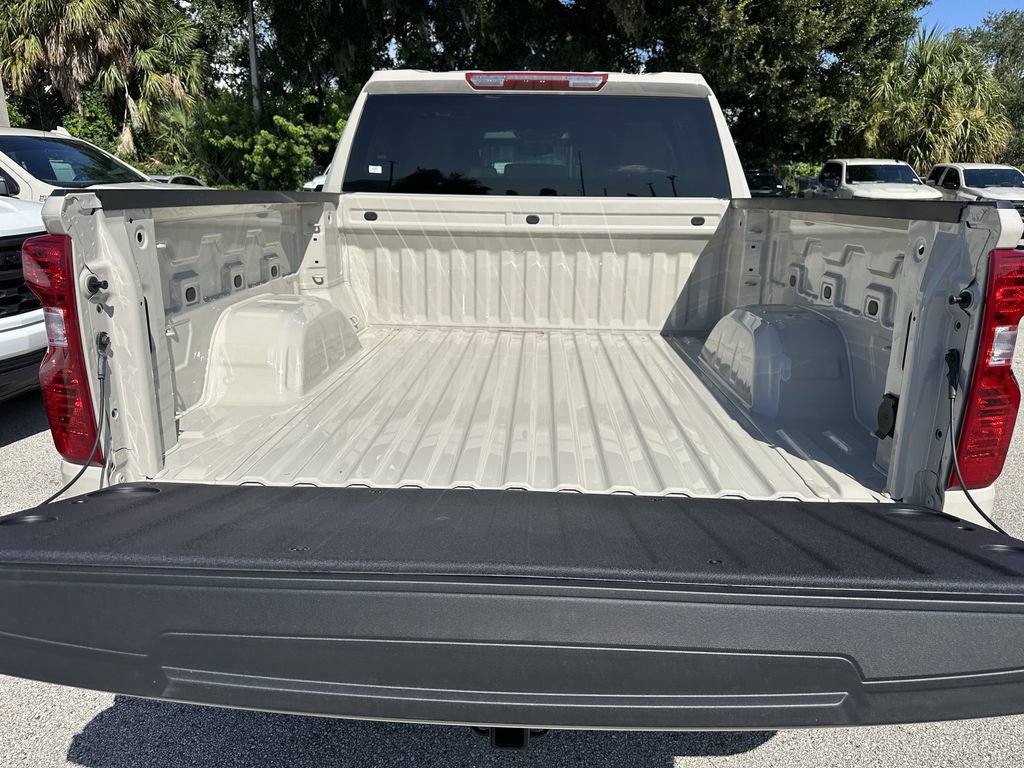 2026 Chevrolet Silverado 1500 Custom - Photo 8
