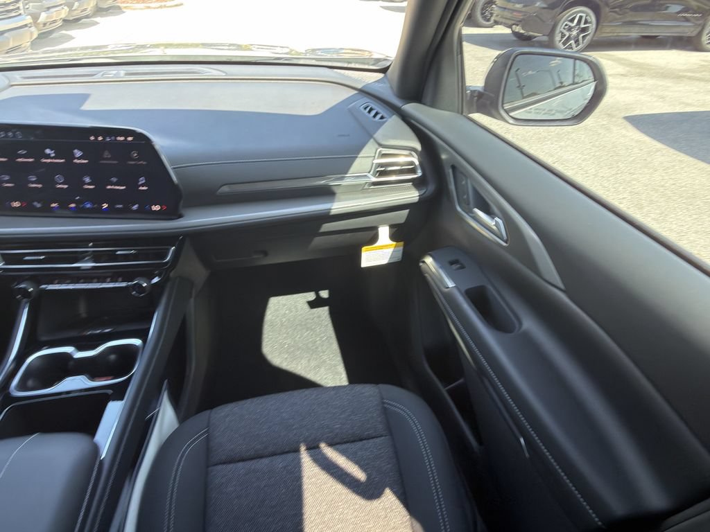 2026 Chevrolet Traverse LT - Photo 17