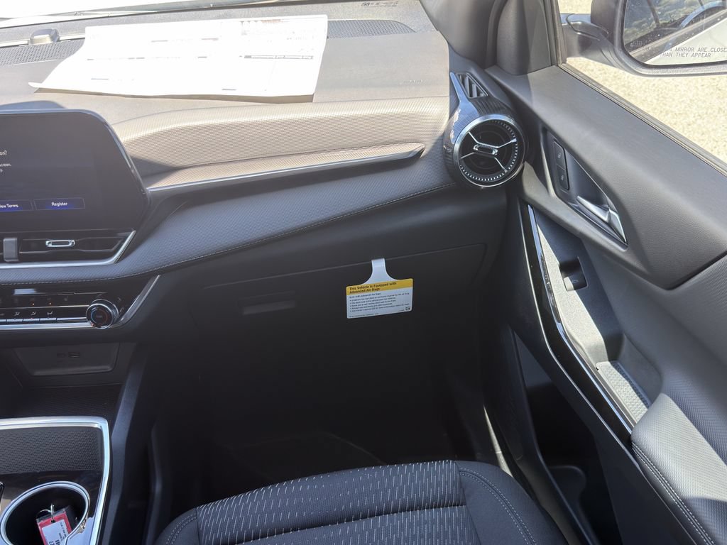 2027 Chevrolet Equinox LT - Photo 13