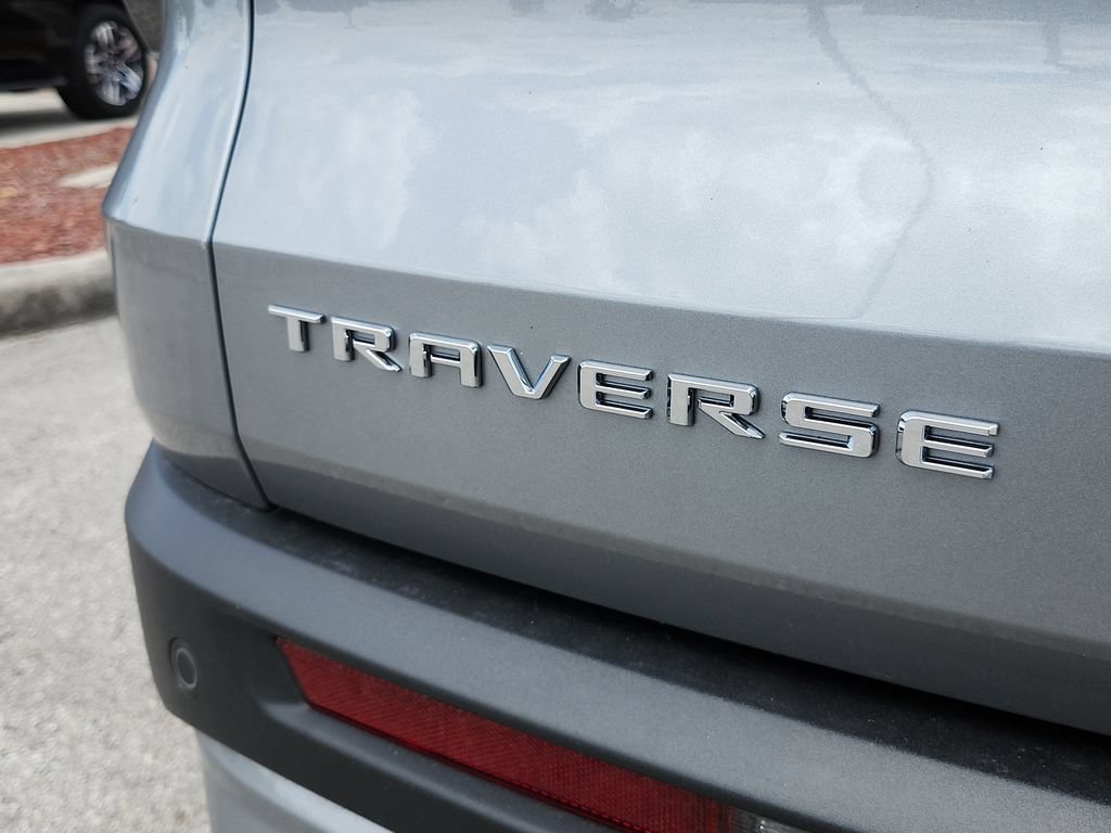 2026 Chevrolet Traverse LT - Photo 9
