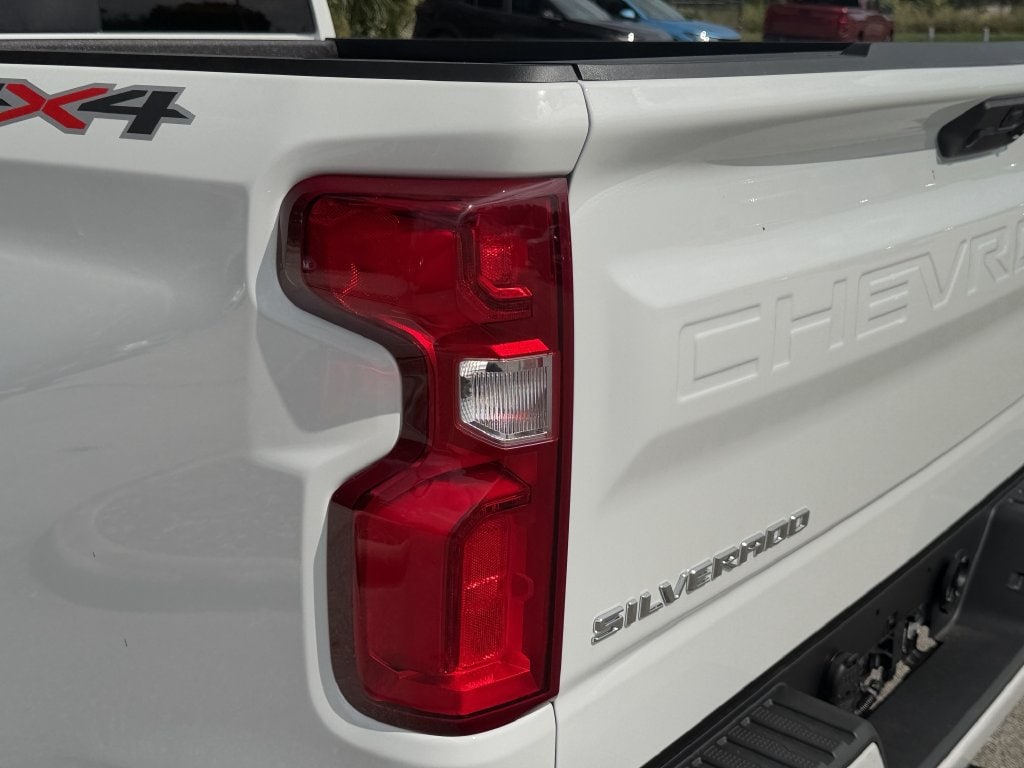 2026 Chevrolet Silverado 1500 RST - Photo 10