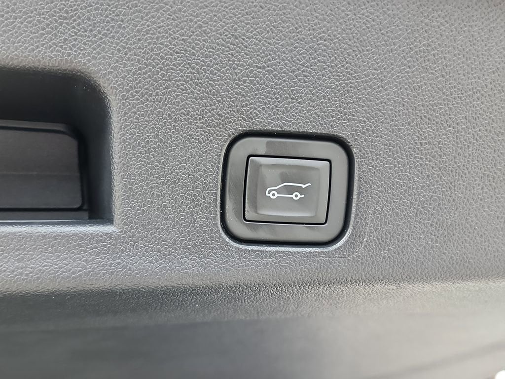 2026 Chevrolet Traverse LT - Photo 11