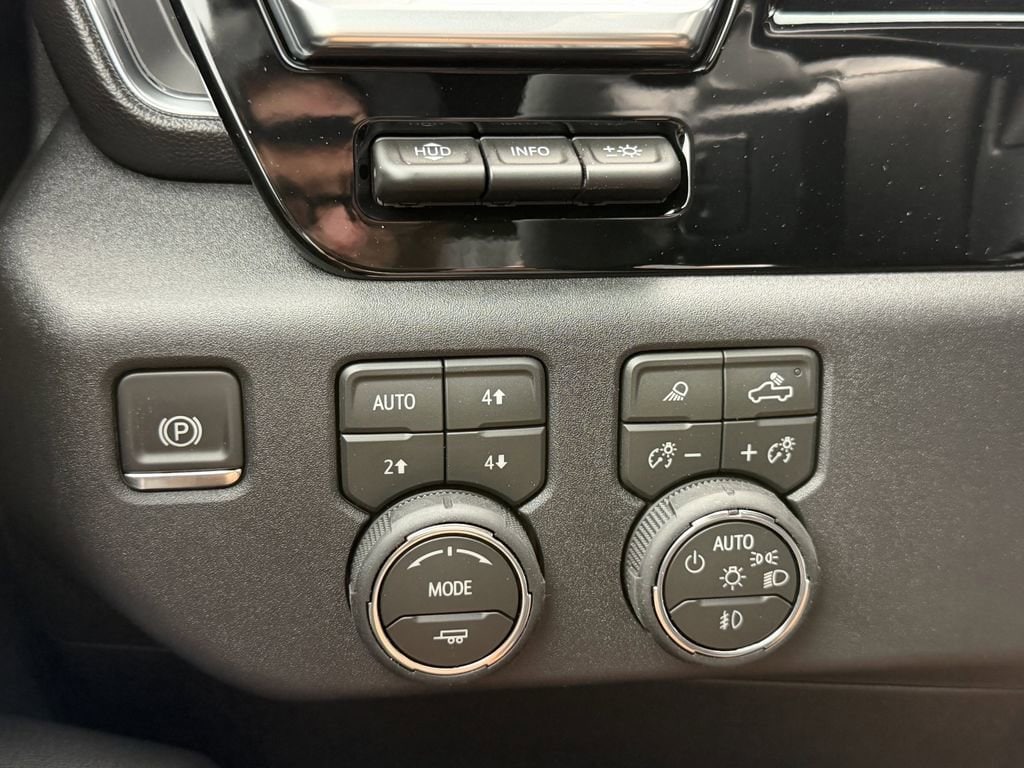2026 Chevrolet Silverado 1500 High Country - Photo 29