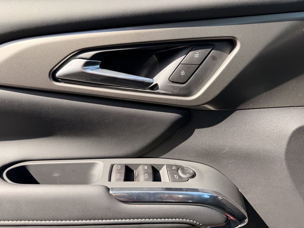 2026 Chevrolet Traverse LT - Photo 19