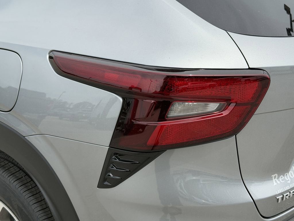 2026 Chevrolet Trax LT - Photo 10