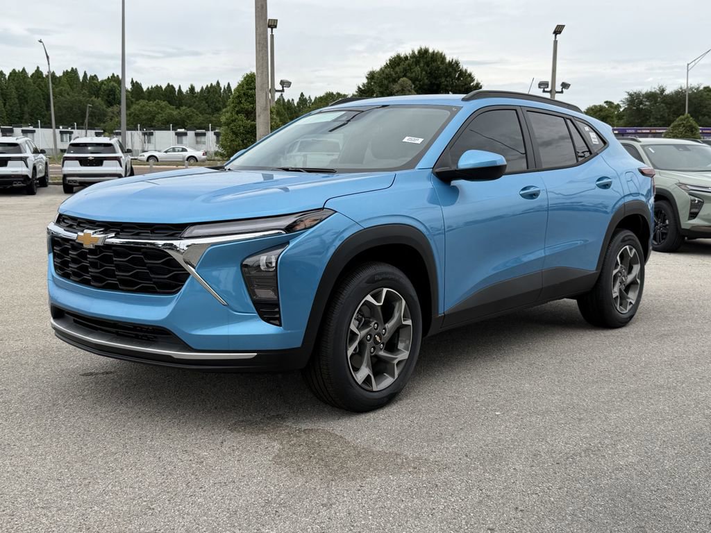 2026 Chevrolet Trax LT - Photo 9