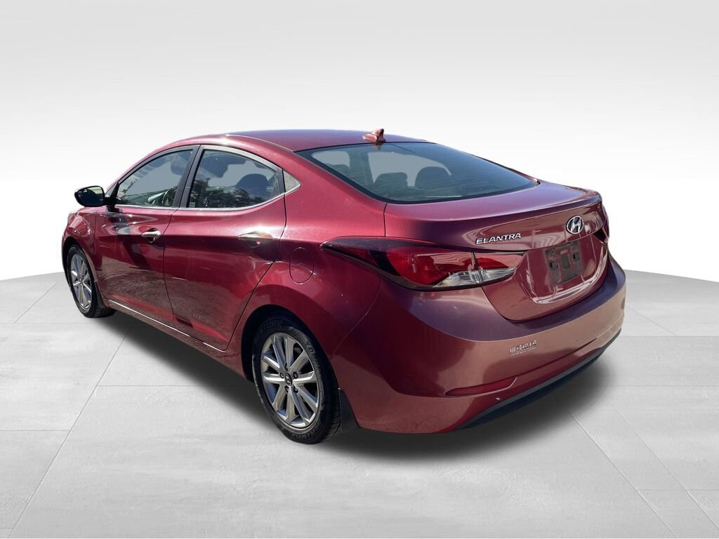 Used 2015 Hyundai Elantra SE