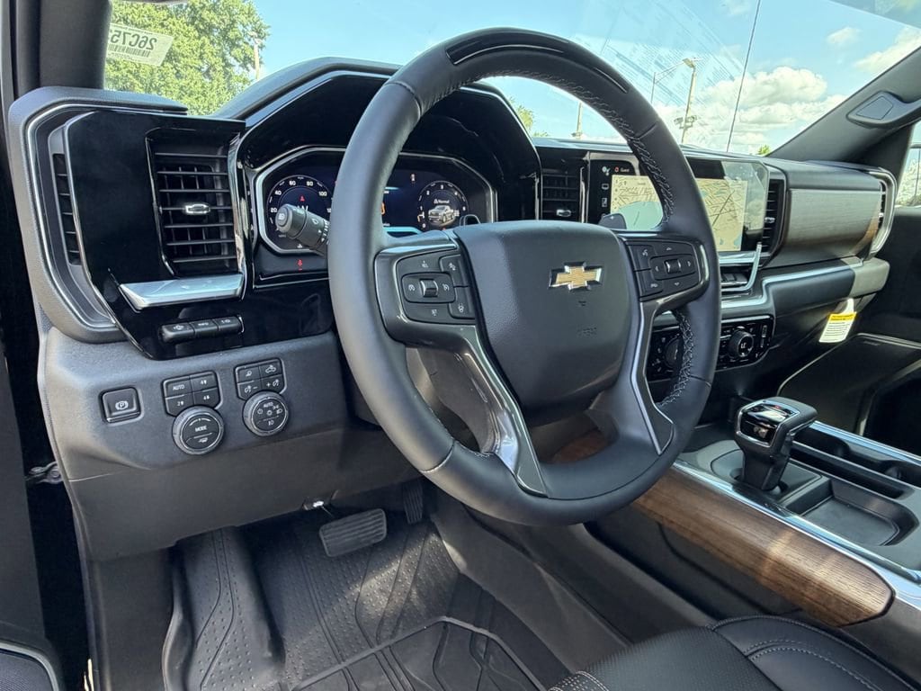 2026 Chevrolet Silverado 1500 High Country - Photo 18