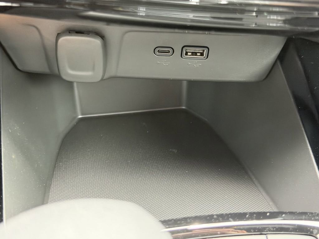 2026 Chevrolet Trax RS - Photo 24