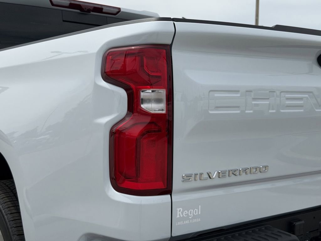 2026 Chevrolet Silverado 1500 High Country - Photo 11