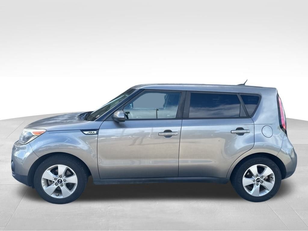 Used 2017 Kia Soul Base