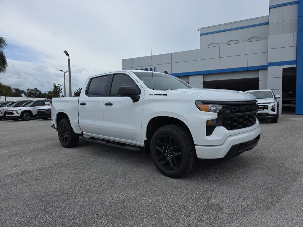 New 2025 Chevrolet Silverado 1500 Custom Truck