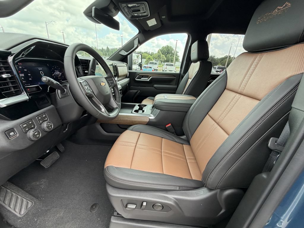 2026 Chevrolet Silverado 2500 HD High Country - Photo 17