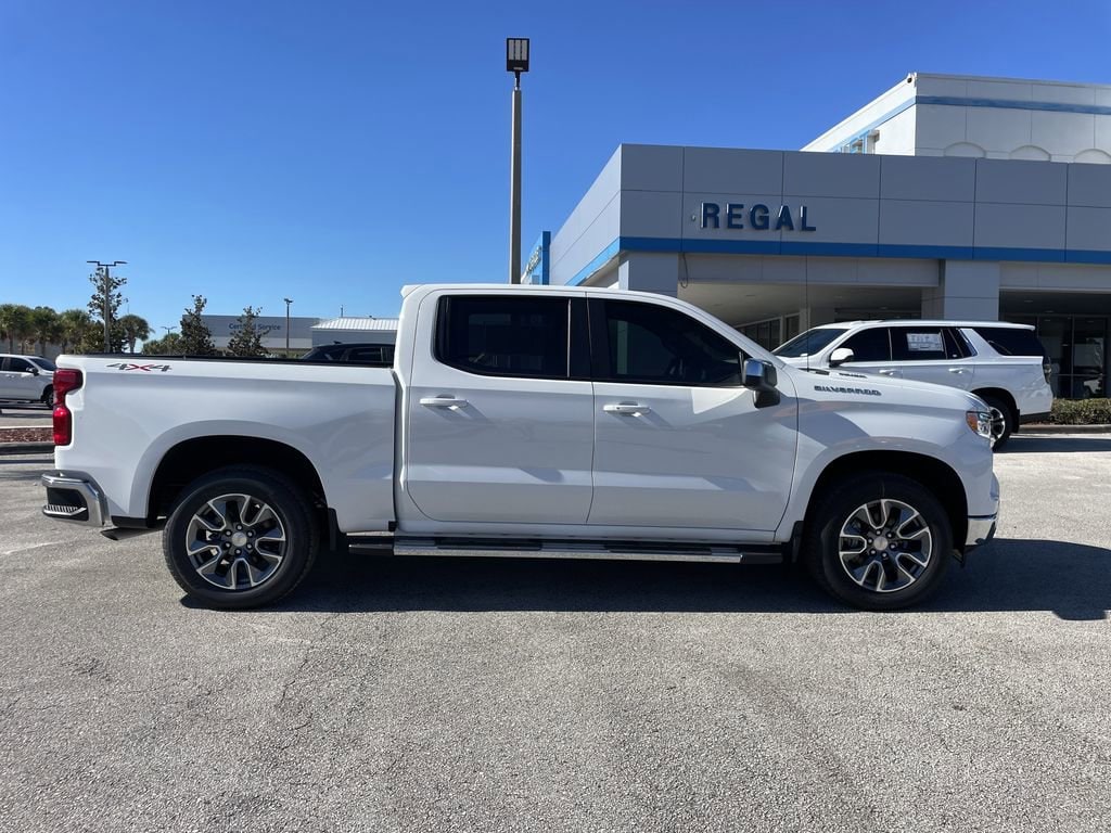 New 2025 Chevrolet Silverado 1500 LT Truck