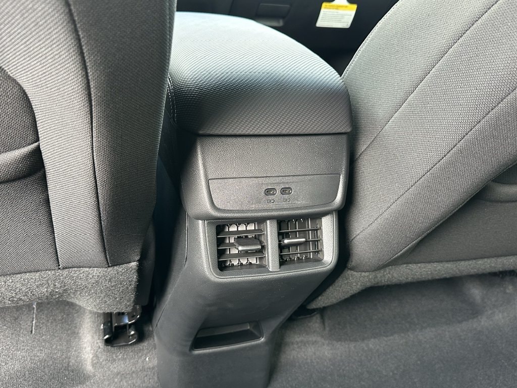 2027 Chevrolet Equinox LT - Photo 14