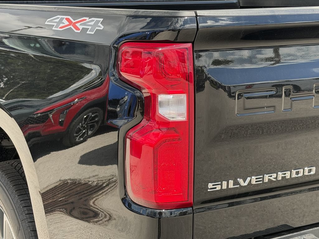 2026 Chevrolet Silverado 1500 RST - Photo 9