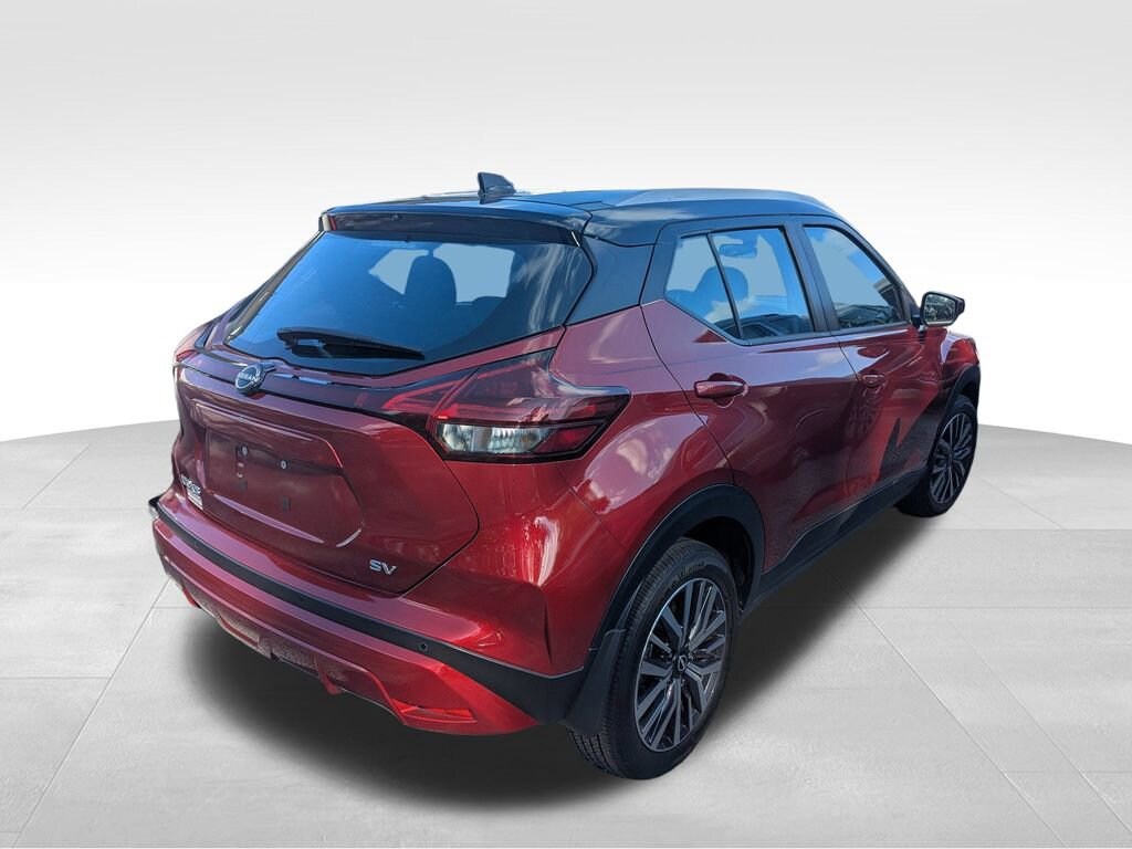 Used 2024 Nissan Kicks SV