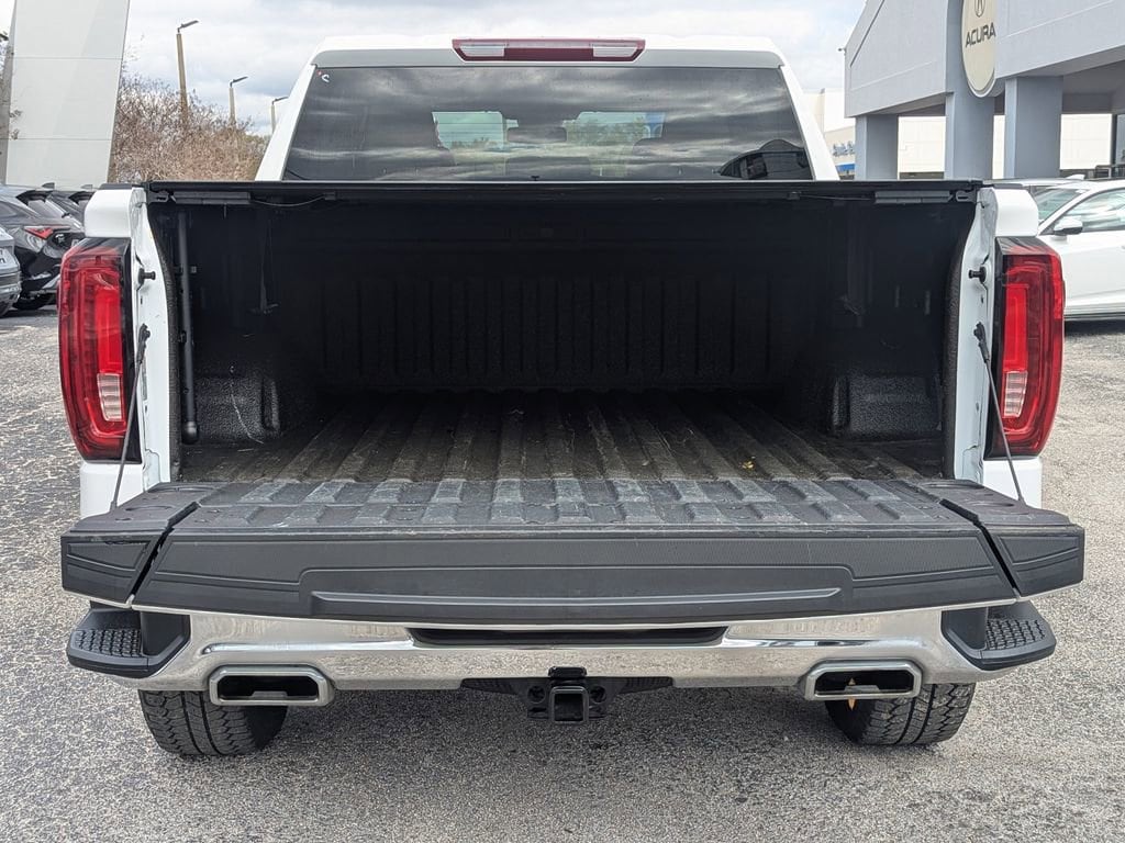 2023 GMC Sierra 1500 SLT - Photo 8