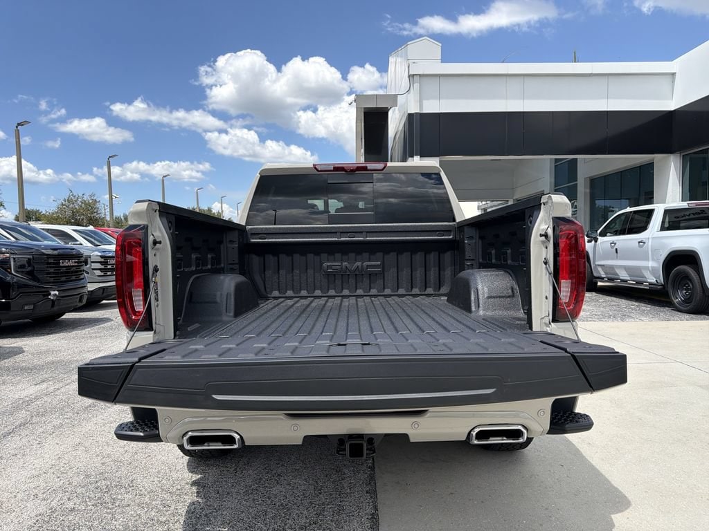 2026 GMC Sierra 1500 Denali - Photo 11