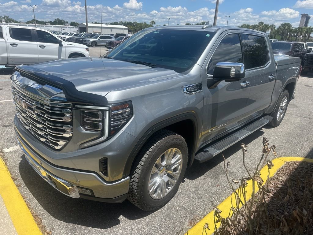 2024 GMC Sierra 4WD Crew Cab Short Box Denali's photo