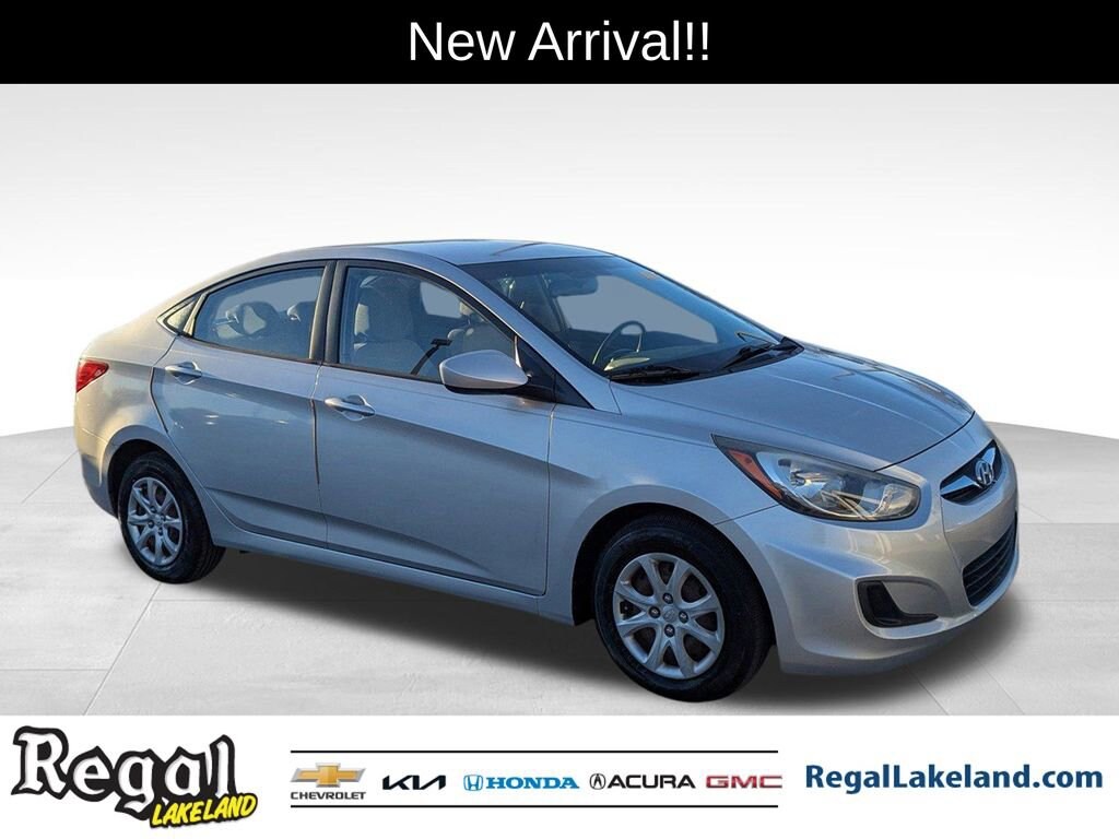 2012 Hyundai Accent GLS