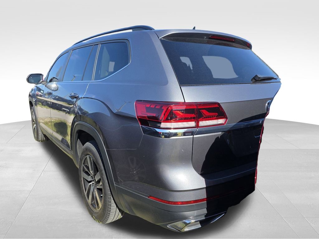 2021 Volkswagen Atlas SE photo 2
