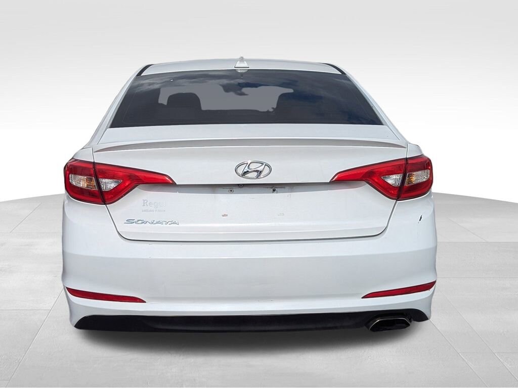 Used 2016 Hyundai Sonata 2.4L SE Sedan