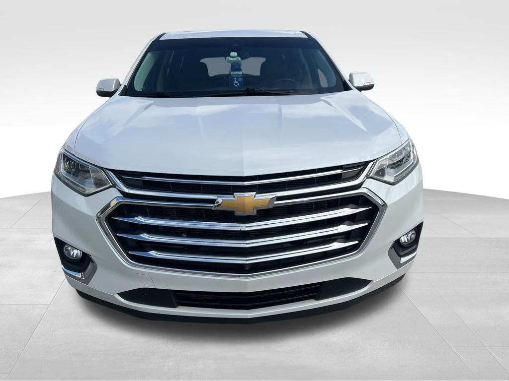 2021 Chevrolet Traverse High Country photo 2